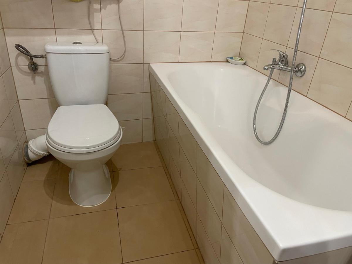 Apartament Puscha Kielce Eksteriør bilde